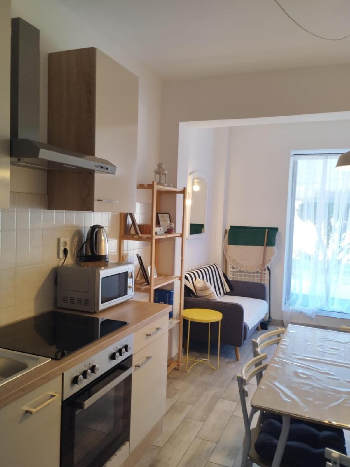 Apartments Lucia Pag Town Zewnętrze zdjęcie